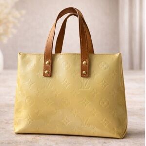 Louis Vuitton Mustard Yellow Tote! Excellent condition! WITH COA